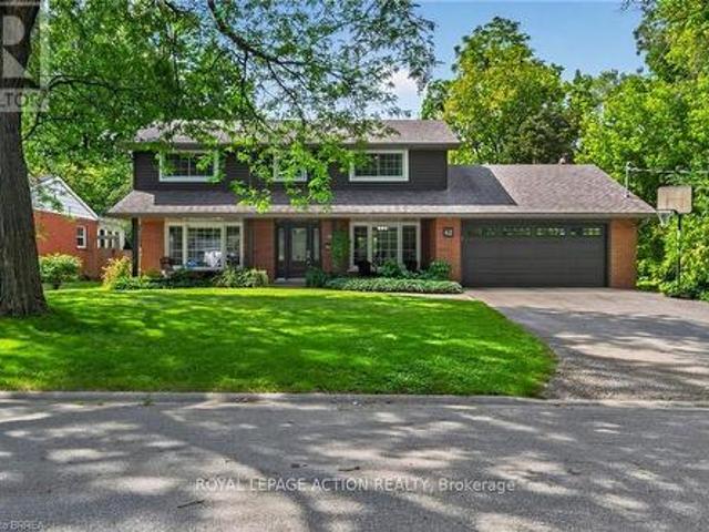 42 Robinson Avenue, Brantford, ON, N3S 6X5 house for sale | Listing ID X13813 | Royal LePage