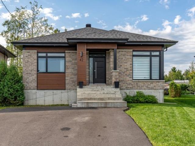 42 Rue Des Hirondelles, Sainte Clotilde, QC, J0L 1W0 house for sale | Listing ID 15263 | Royal LePage