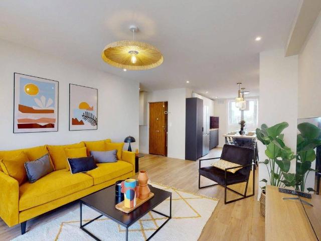 42 rue Racine Villeurbanne 69100 T4 Meublé 1590 €CC
