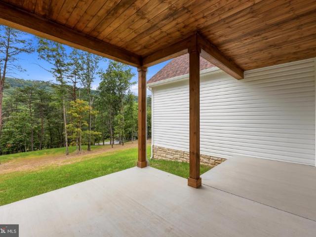 42 Spruce Lane