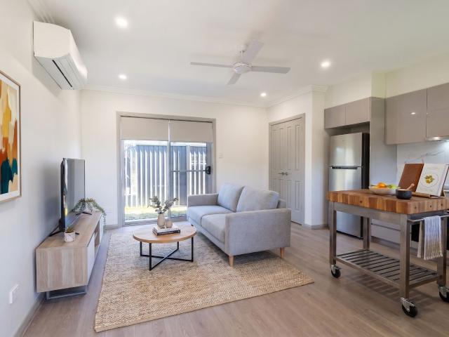 42a Fantail Crescent Erskine Park, NSW 2759