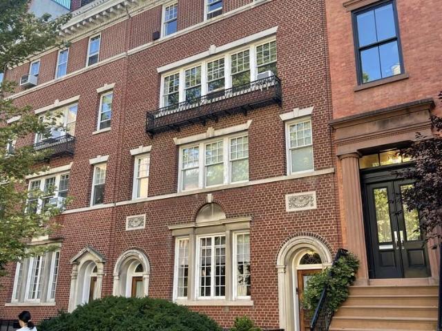42A Monroe Place, Brooklyn, NY