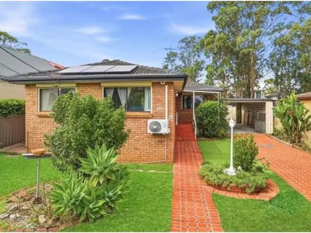 42A Paull Street, MOUNT DRUITT House for rent Listed by Kayla.