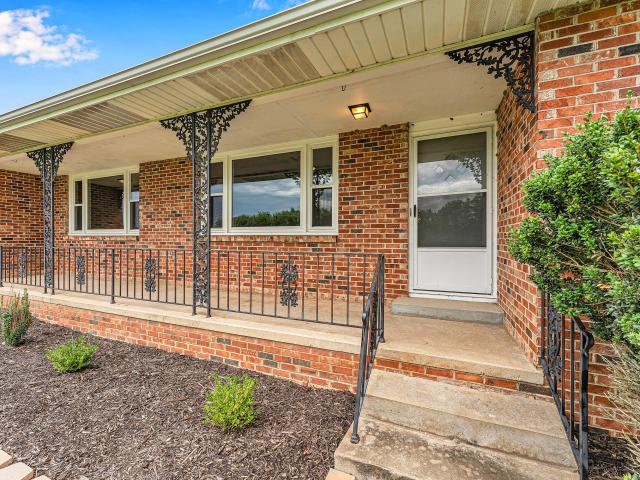 4304 S Farm Road 29