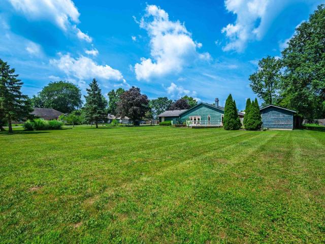 4304 W Petty Road