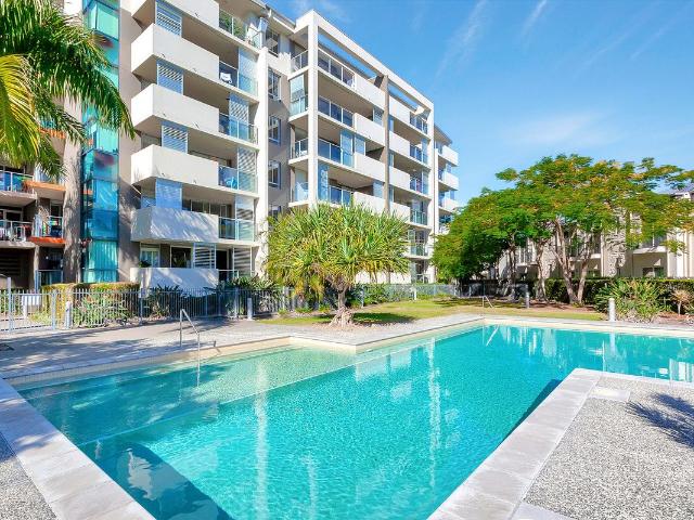 4305/12 14 Executive Drive, Burleigh Waters, QLD 4220