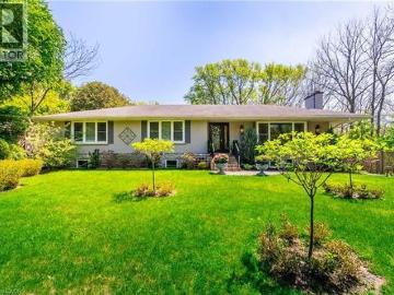 House for sale in Halton - Patio, Fireplace