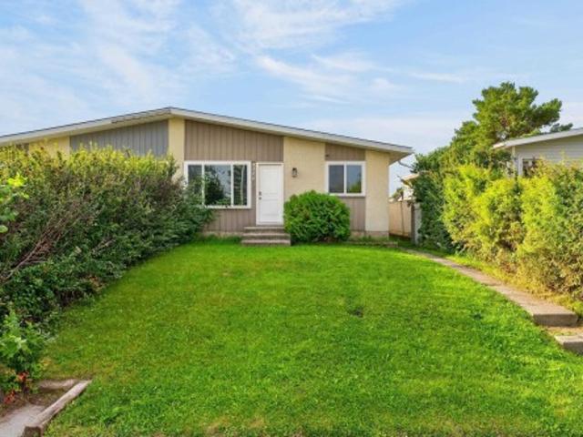 4306 44 Avenue, Stony Plain, AB, T7Z 1J3 house for sale | Listing ID E4506 | Royal LePage