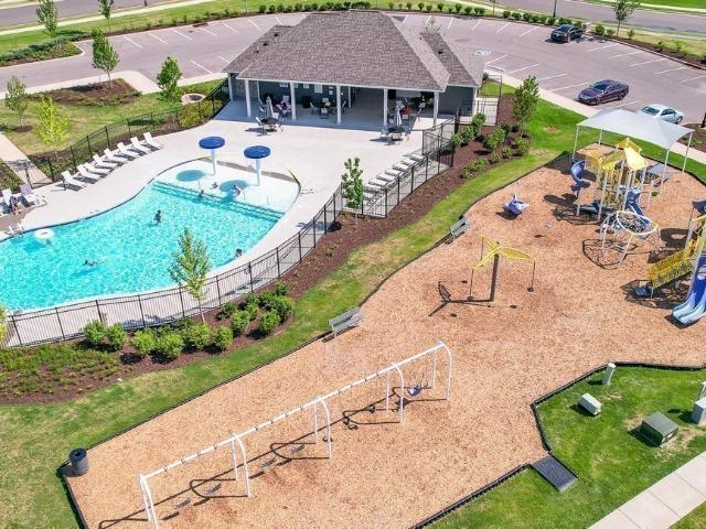 4307 Fir Tree Way