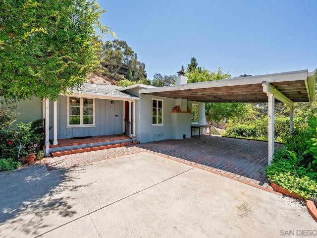4307 Vista Way