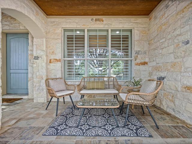 4308 Canoas Dr