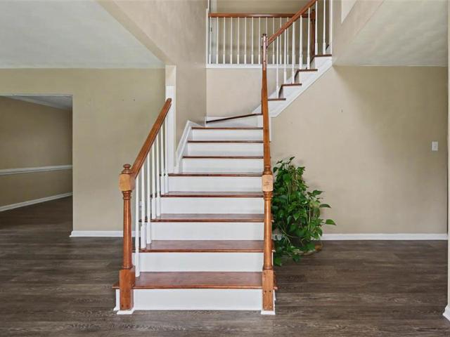 4308 Galston CT