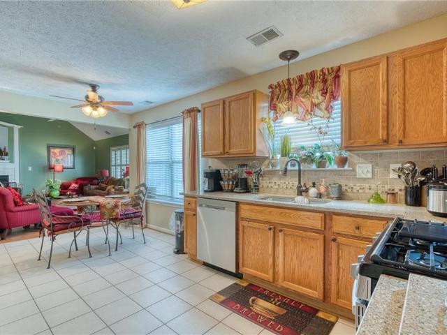 4308 Teakwood DR