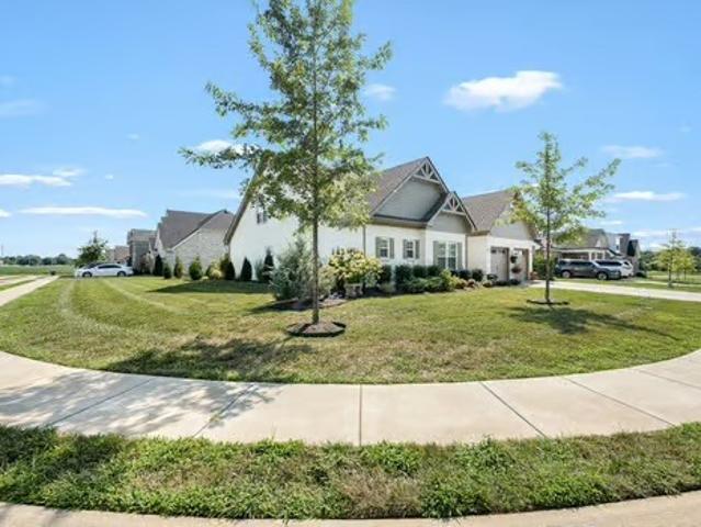 4309 Attleboro Dr