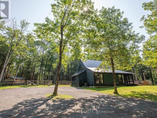 4309 Armitage Avenue, Ottawa, ON, K0A 1T0 house for sale | Listing ID X13550 | Royal LePage