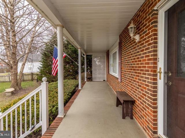 4300 Camellia