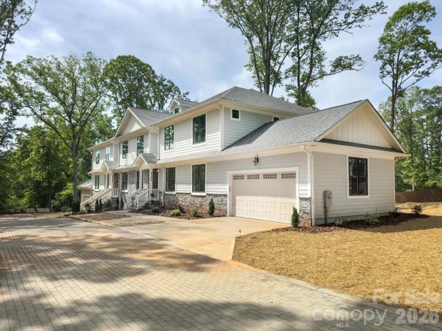 4300 Tangle Drive