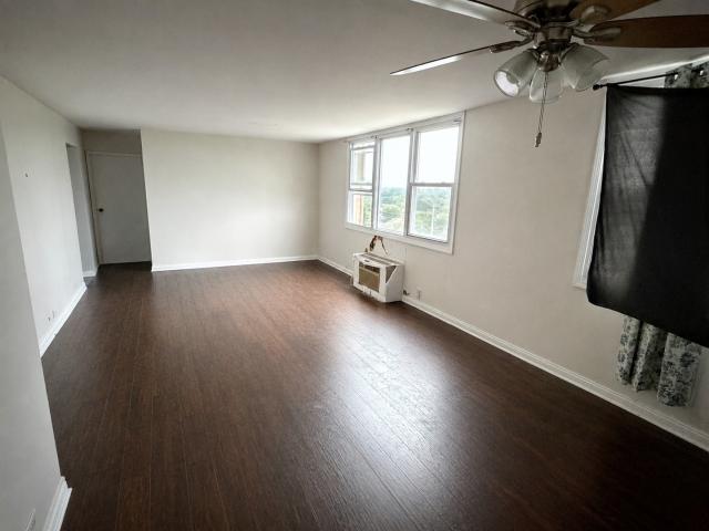4300 W Ford City Drive # A1006