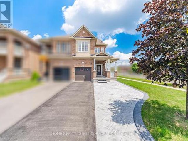 4301 Trail Blazer Way, Mississauga, ON, L5R 0A9 house for sale | Listing ID W13517 | Royal LePage