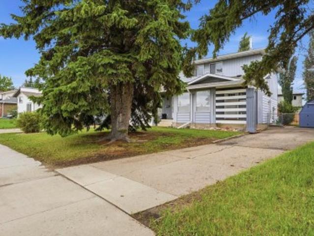 4301 44 Street, Beaumont, AB, T4X 1C7 house for sale | Listing ID E4496 | Royal LePage