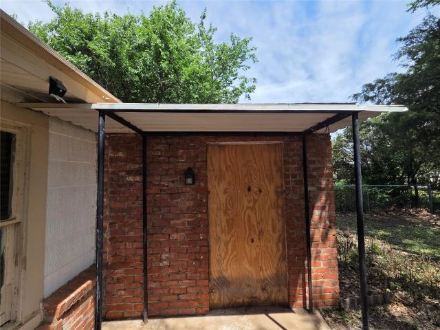 4302 Columbia Road
