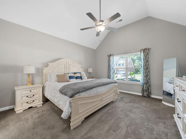 430 Clayton Ct