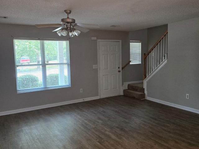 430 Bridgewater Way