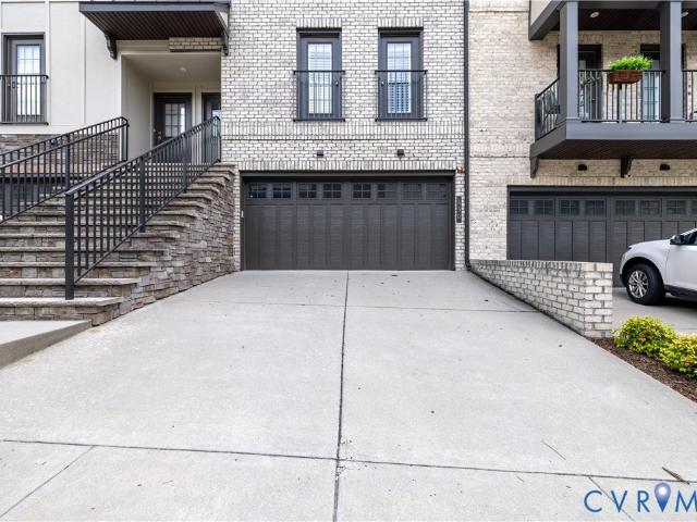 430 Broad Hill Trail