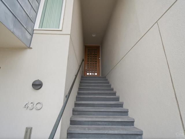 430 Oregon Street