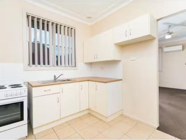 4/30 Seventh Street, BOOLAROO Apartment for rent Listed by Lo.