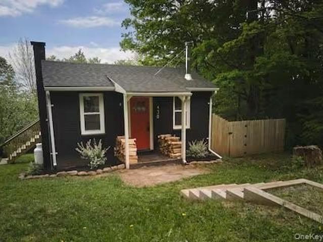 430 Red Hill Knolls Rd, Grahamsville, NY 12740