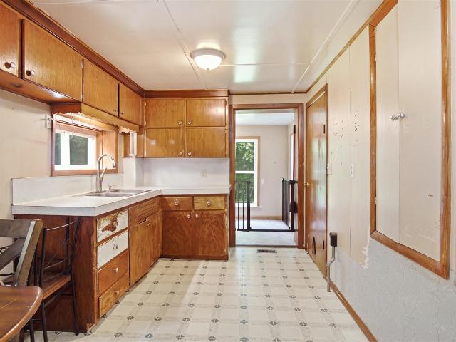 430 W 5th Street