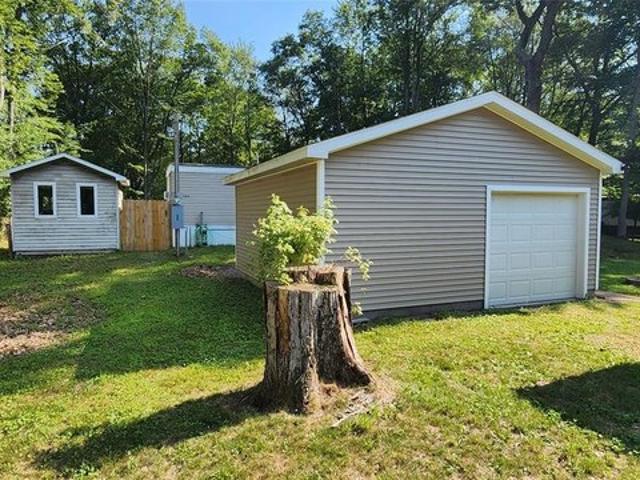 4314 Taral Terrace Dr, Sims Township, MI 48703