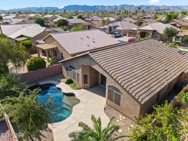 4315 e redwood lane