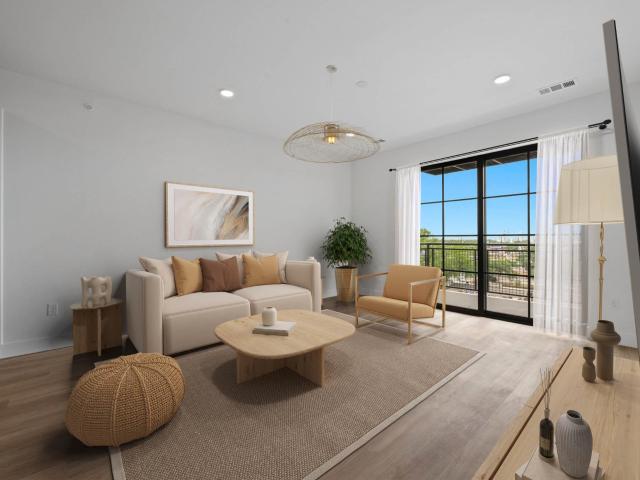 4315 S Congress Ave # 329