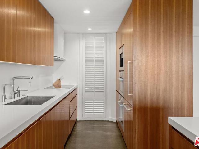 4316 Marina City Dr, Unit 327, Marina del Rey, CA 90292 | MLS #26661