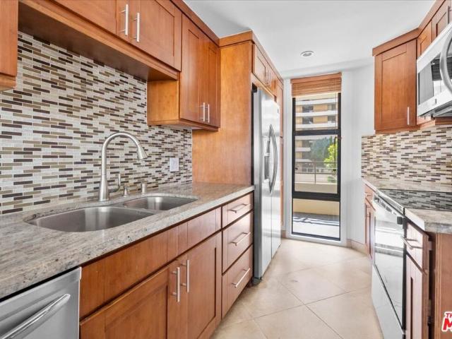 4316 Marina City Drive 227