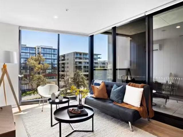 431/81 Cooyong Street, REID Apartment for rent Listed by Jana.
