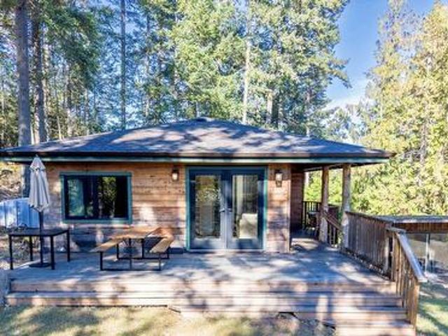 4318 Port Washington Rd, Pender Island, BC, V0N 2M1 house for sale | Listing ID 1052 | Royal LePage