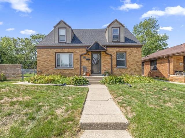 4319 N 74th St, Milwaukee, WI 53216