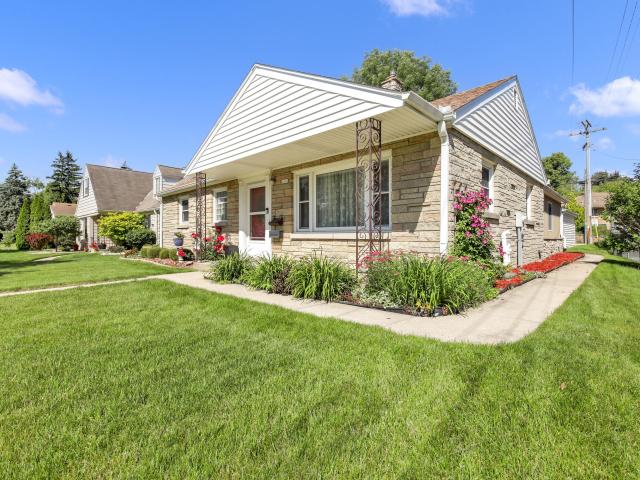 4310 W Anthony Dr