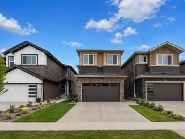 4310 36 St, Beaumont, AB, T4X 3G8 house for sale | Listing ID E4505 | Royal LePage