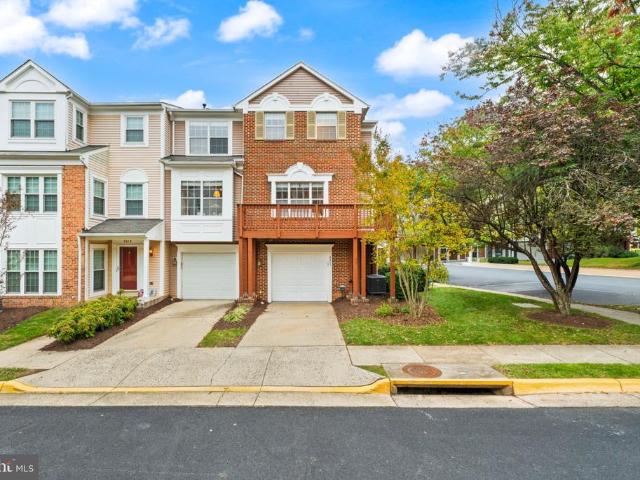 4311 Chariot Court # 122