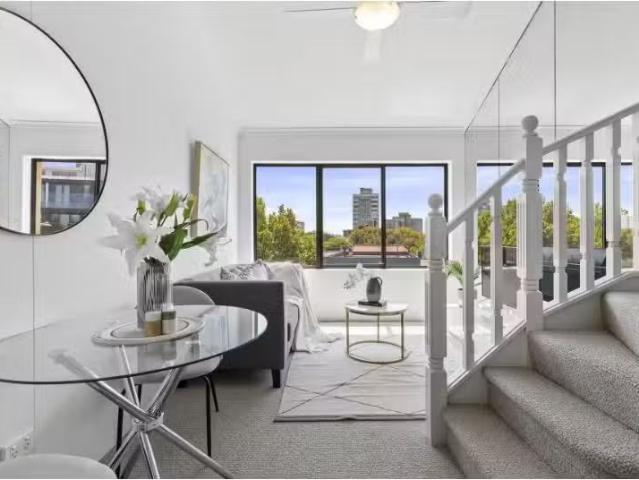 43/120 Cabramatta Road, Cremorne Apartment for rent Listed by.