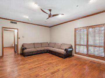 4312 Bellaire Drive S # 203