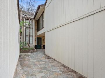 4312 Village Oak Drive