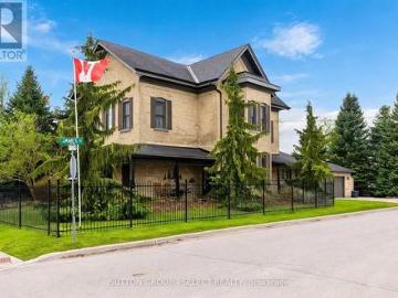 House for sale in Huron