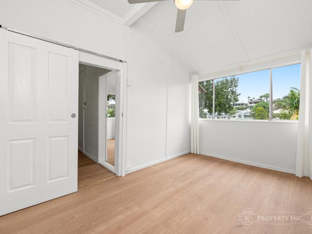 4/31 Dorchester Street