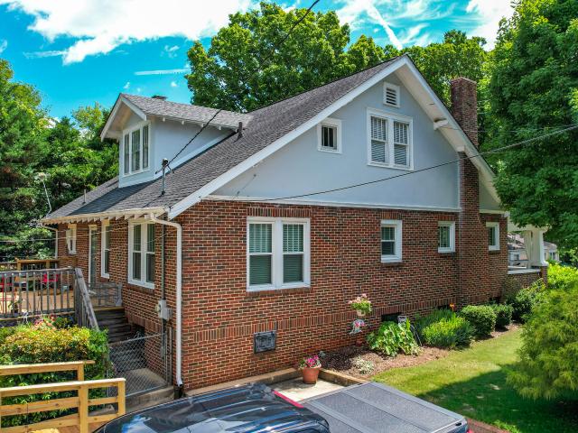 431 Highland Avenue NW