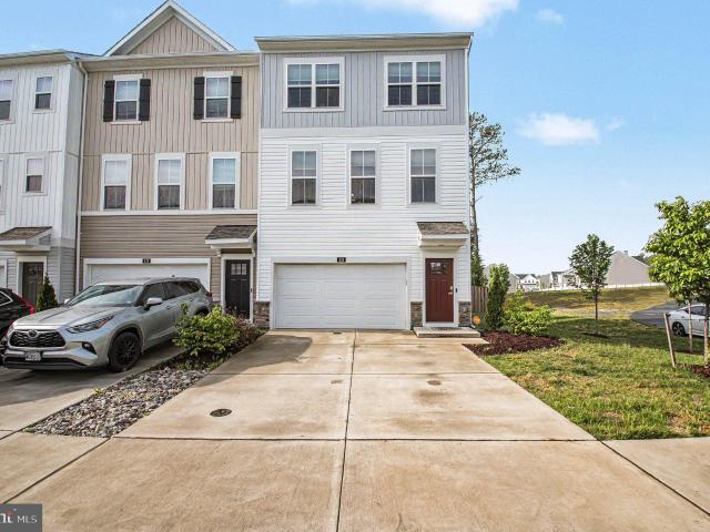 431 Snowberry Ln, Fredericksburg, VA 22405 | MLS #VAST2048